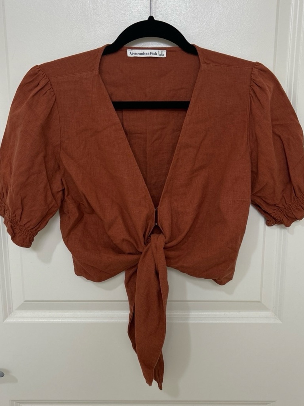 Like New - Abercrombie & Fitch - Linen-Blend Tie-Front Crop Top - Size: Small